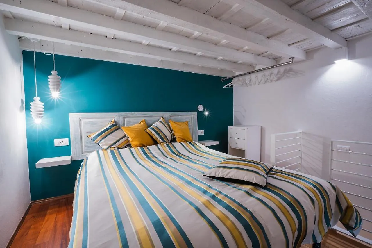 Fiesolana - Sant'Ambrogio Neighbourhood Apartment Florence 0*,  Italy